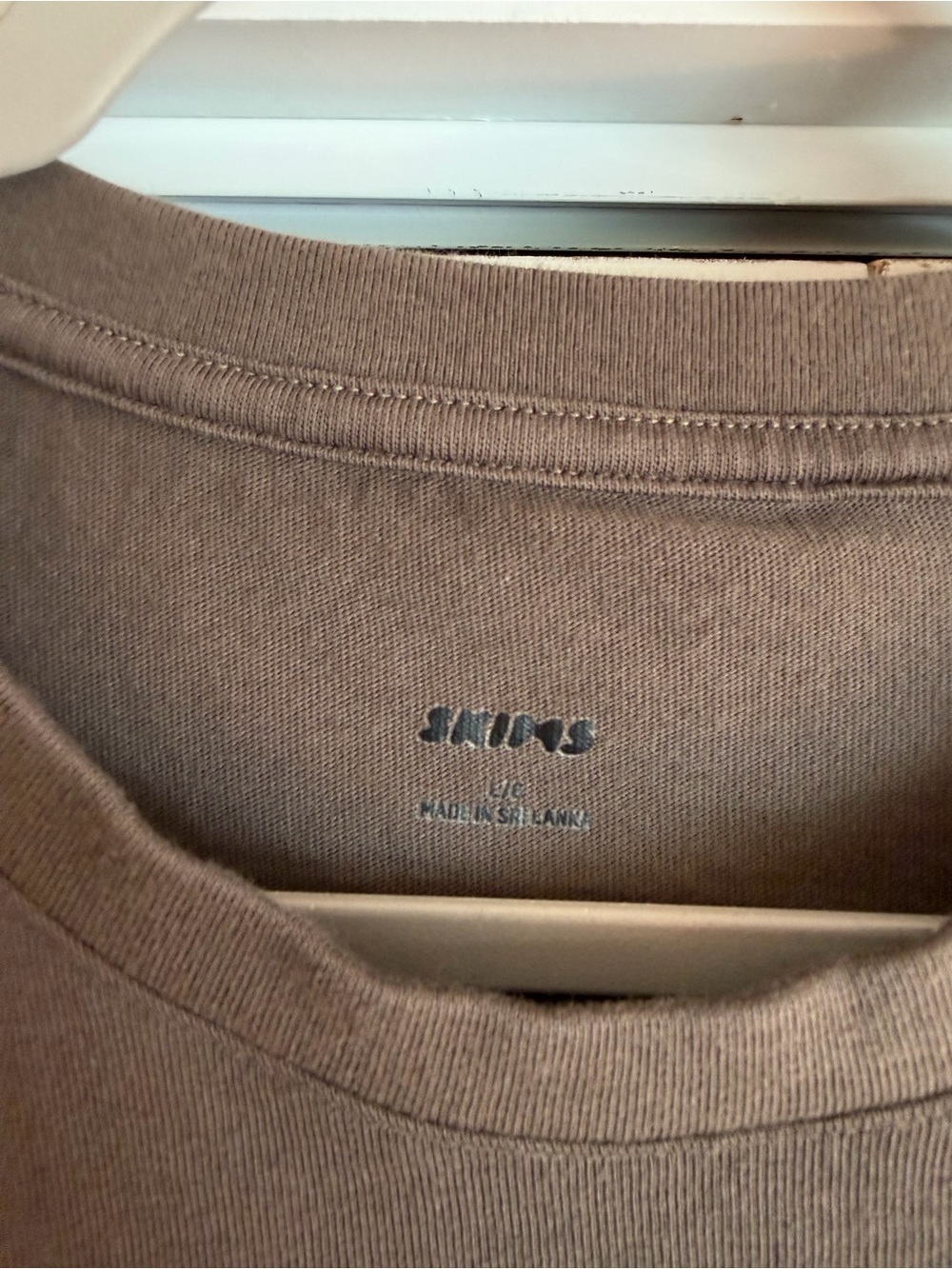 Skims Men’s Crew Neck Slim Fit T-Shirt - Size L - Picture 2 of 5